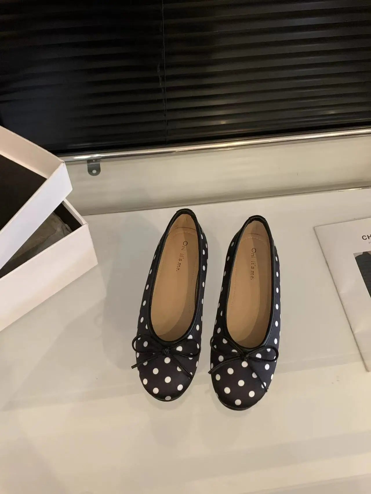 YNPO Fashion Silk Women Ballet Flats Shoes Luxury Designer Shallow Female Round Toe Butterfly-Knot Ladies Slides Shoes