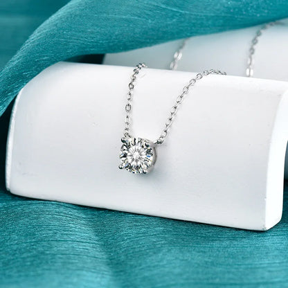 925 Sterling Sliver Necklace Pendant Classic Shining for Woman Fine Wedding Jewelry Accessories Simulated Diamond Party Gifts