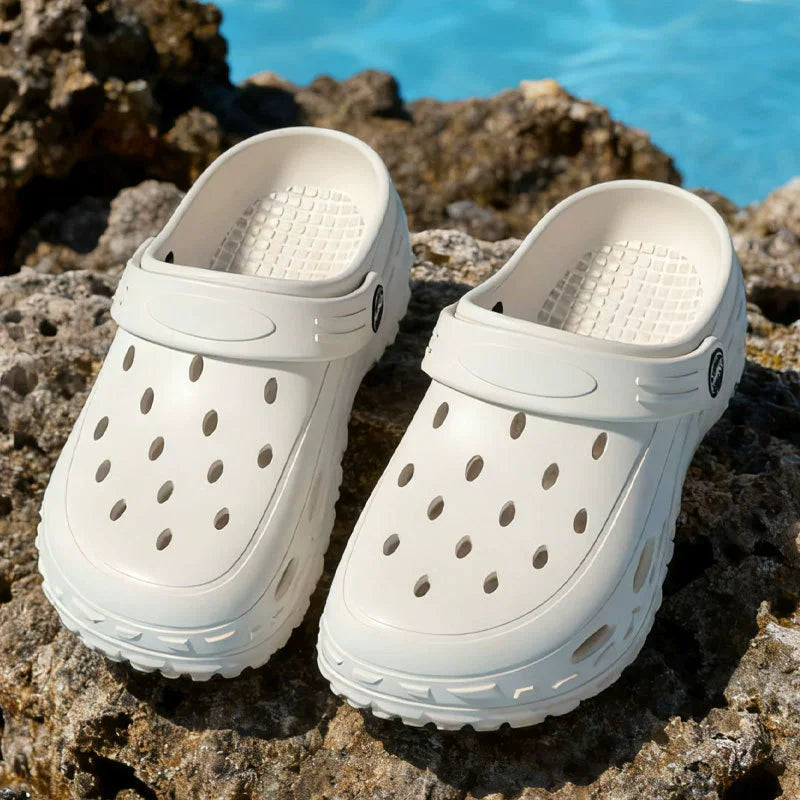 Men Slippers 2026 New Arrival Summer New EVA Soft-soled Slides Sandals Indoor Outdoor Walking Beach Shoes Flip Flops Mens Shoes