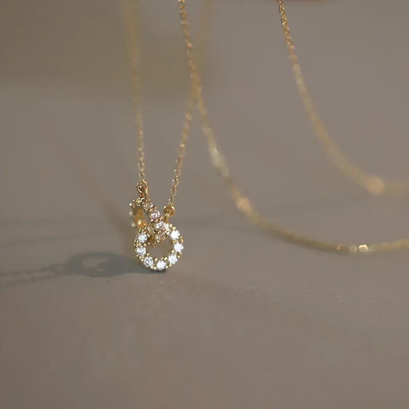 925 Sterling Silver Interlocking Diamond Necklace Light Luxury Double Ring Zircon Pendant Collarbone Chain Simple Jewelry