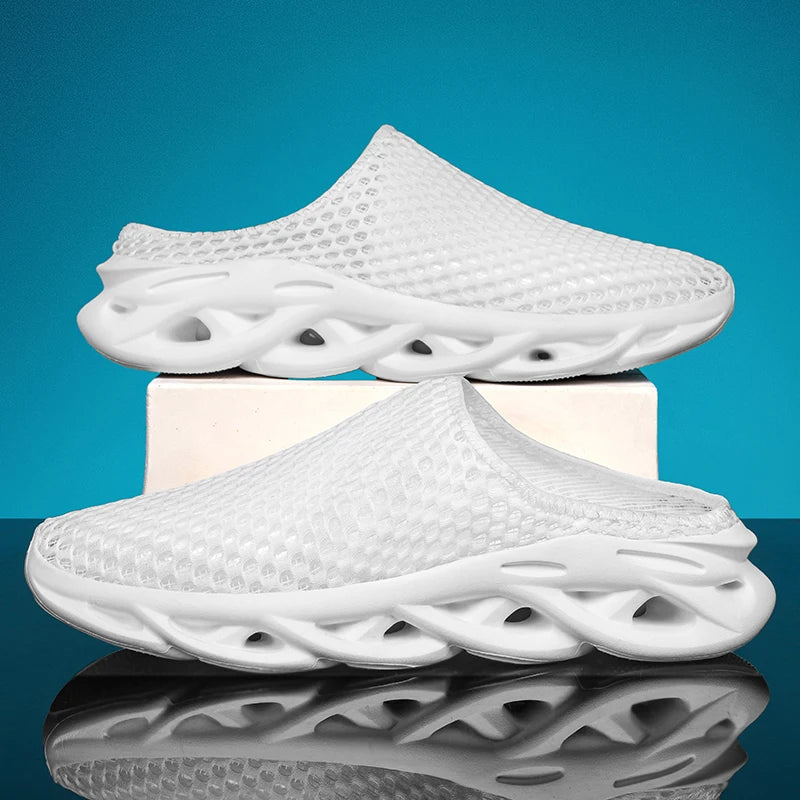Men Slippers Summer Breathable Home Indoor Slippers Men Flats Thick Bottom Lightweight Slides Fashion Outdoor Walking Shoes