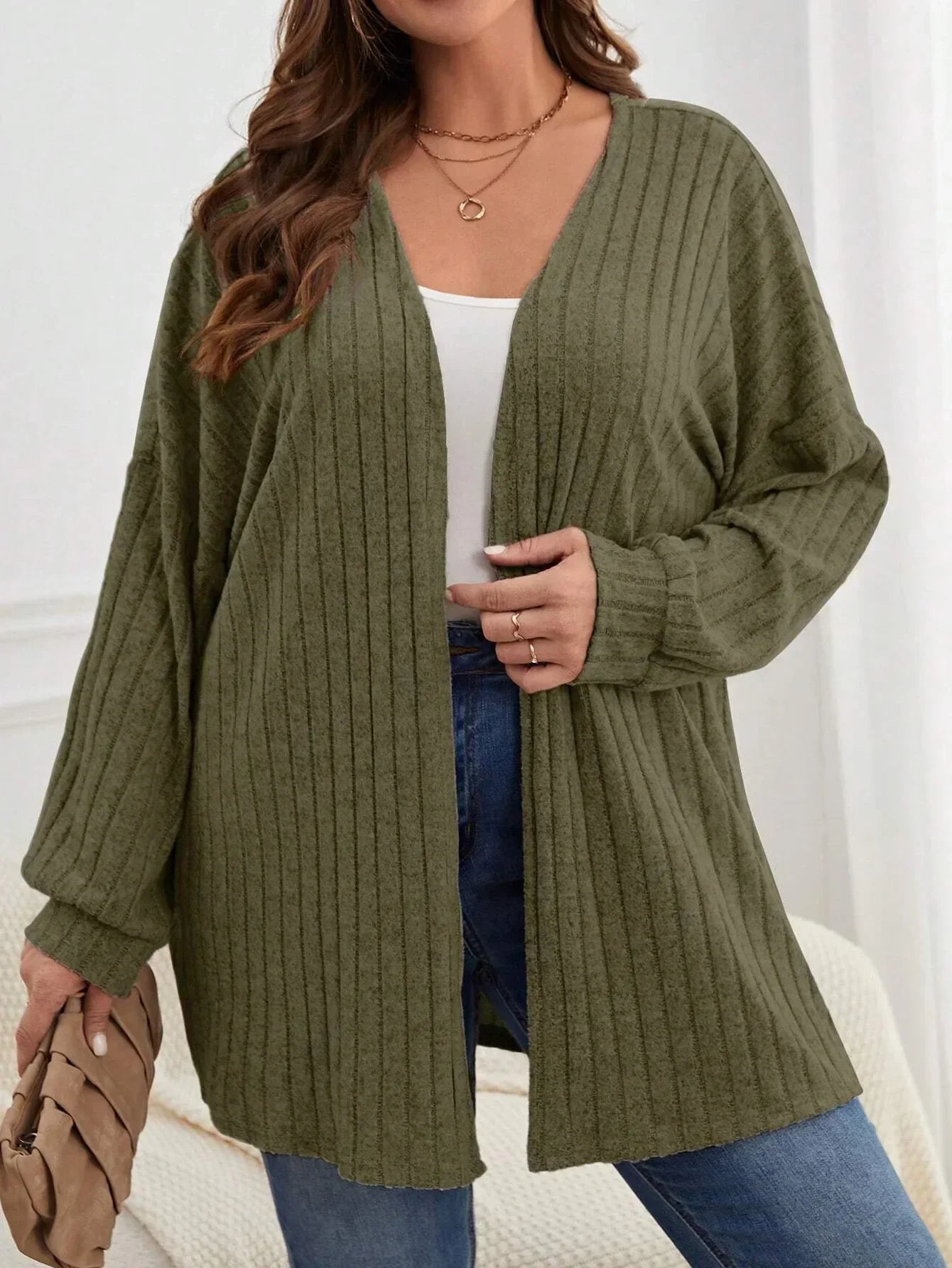 Autumn and Winter  Plus Size Women's 1XL-5XL Solid Color Loose Cardigan Top Women's Long Sleeved Knitted Jacket