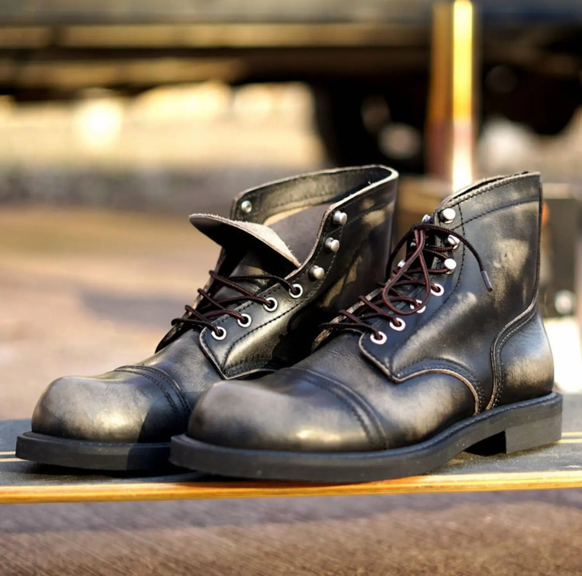 New Men's Cowhide Goodyear Welted Work Boots Durable