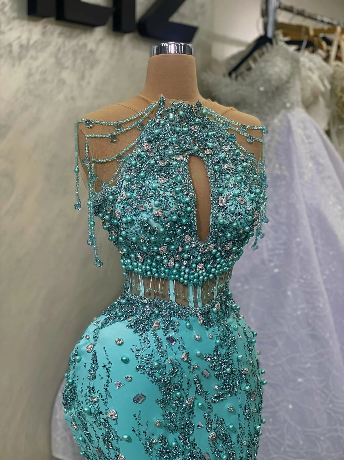 Elegant Scoop Beaded Mermaid Evening Dresses Green Pearls Tassel Prom Party Dress Sleevelss Crystal Robes de soiree Customized