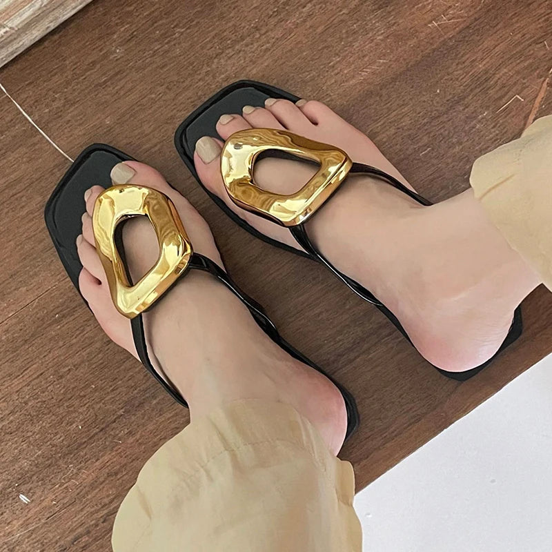 New In 2025 Luxury Women Slippers Summer Beach Fashion Metal Flip Flops Female Slides Slippers Ladies Flats Sandals Shoes