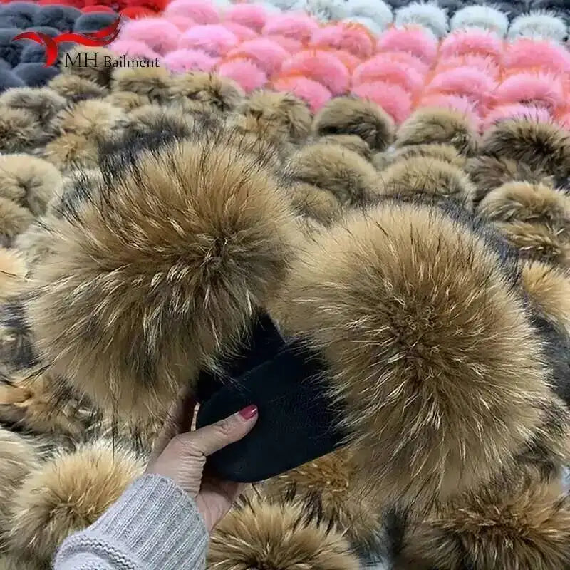 Real Raccoon Fur Slippers For Women 2026 Summer Fluffy Indoor House Fuzzy Flat Slides Outdoor Fashion Beach Sandals Flip Flops