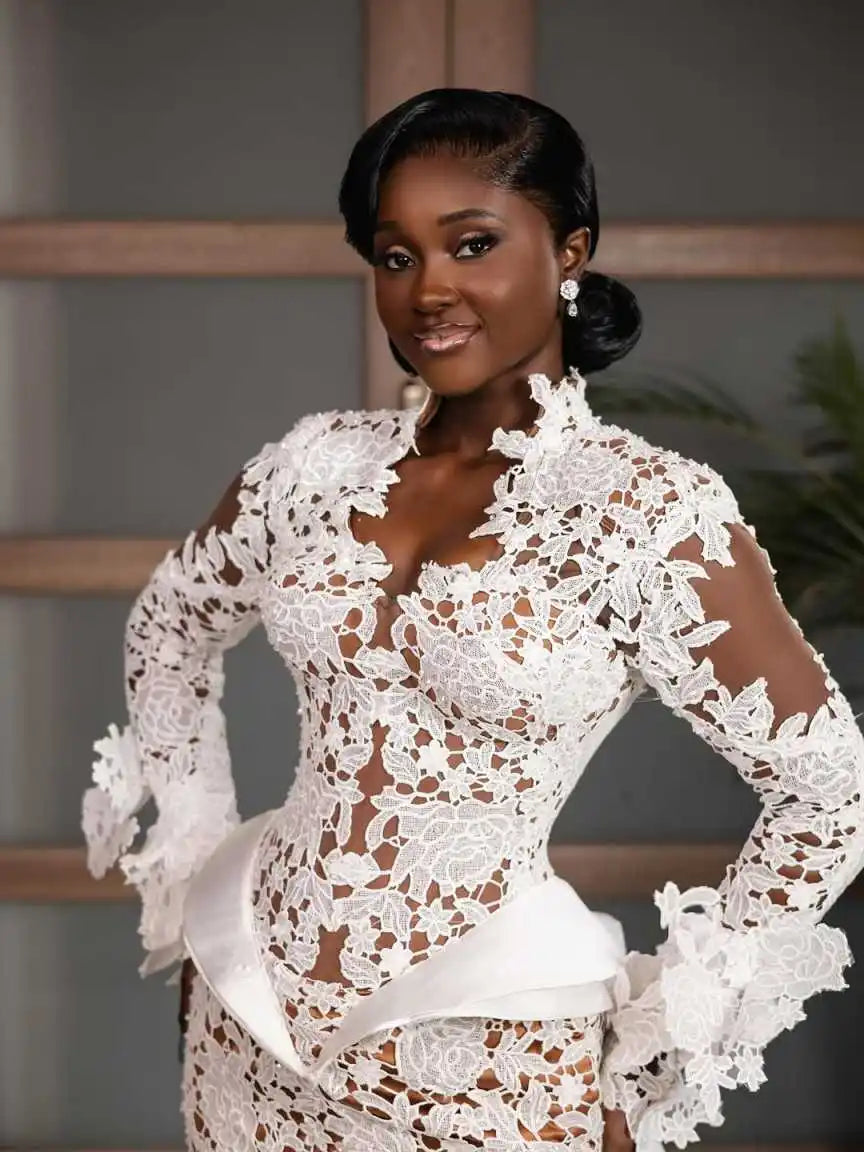 African Mermaid Wedding Dresses Illusion Lace Appliques V Neck Long Sleeve Bridal Gowns Customized Bride Dress With Detachable