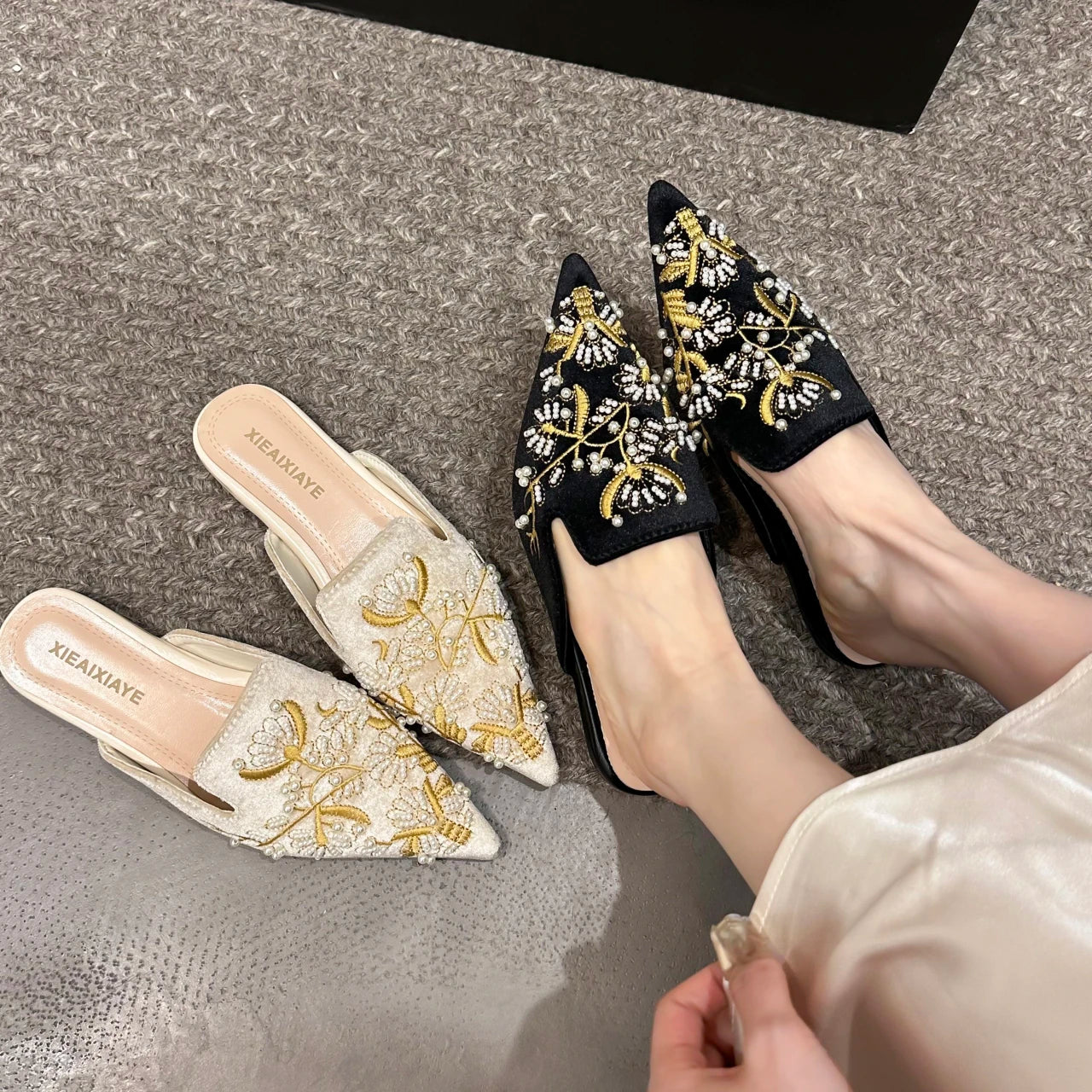Embroidery Women Mules Slippers Luxury Elegant Pointed Toe Slides Shoes Ladies Sandalias Pointed Bead Embroidery Roman Style