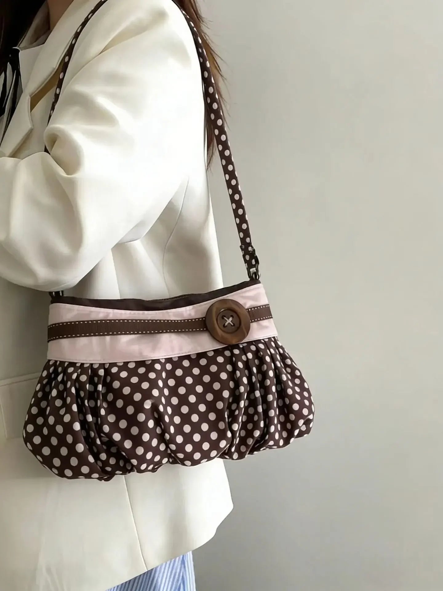 Pleated Design Dumpling Bag Retro Polka Dot Wooden Button Decor Handbag Soft Striped Shoulder Bags Pattern Casual Commuter Bag