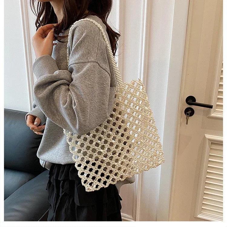 2026 Fashion Exquisite Bead Sense of Luxury Hollow Out Women‘s Handbags Hot Sale New No Zipper Acrylic Square Shoulder Bags