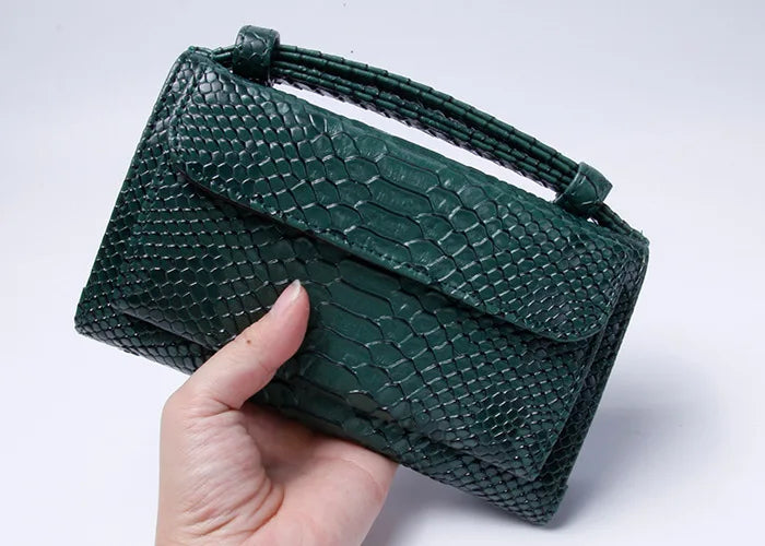 Luxury Snake Pattern Chain Flap Handbags Evening Clutches Crossbody Messenger Shoulder Bags Women Female Ladies Luxurious Purses