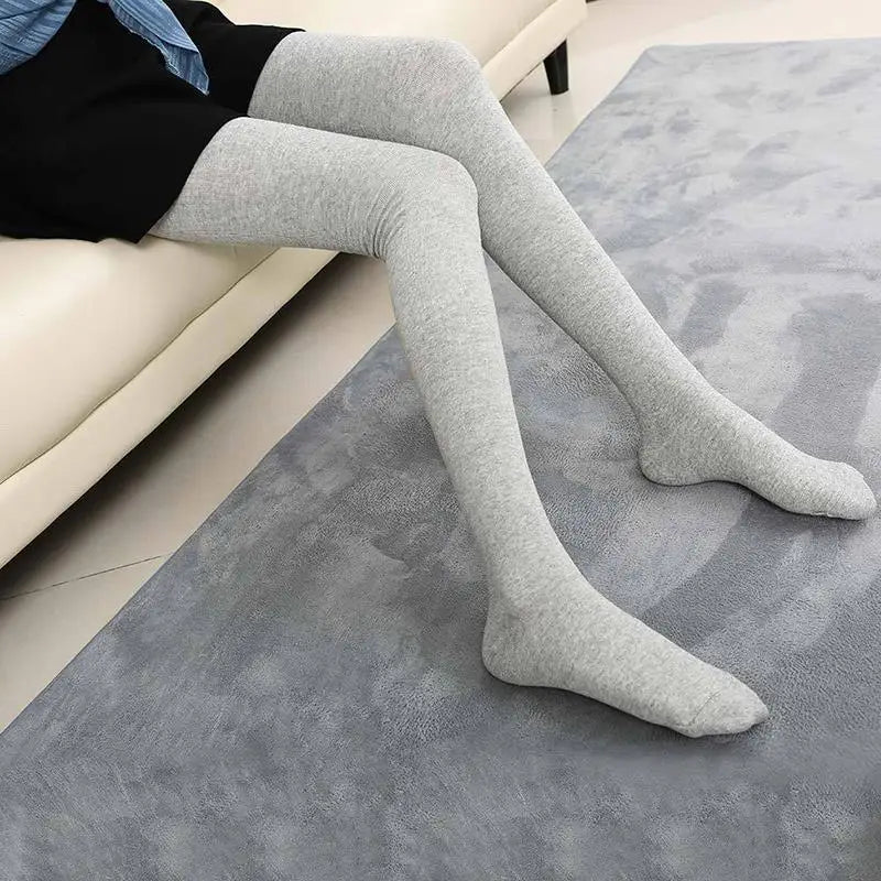 1pair Women Cotton Over Knee High Socks 80cm Lengthened High Over Knee Stockings Black White Soild Color Long Warm Knee Socks