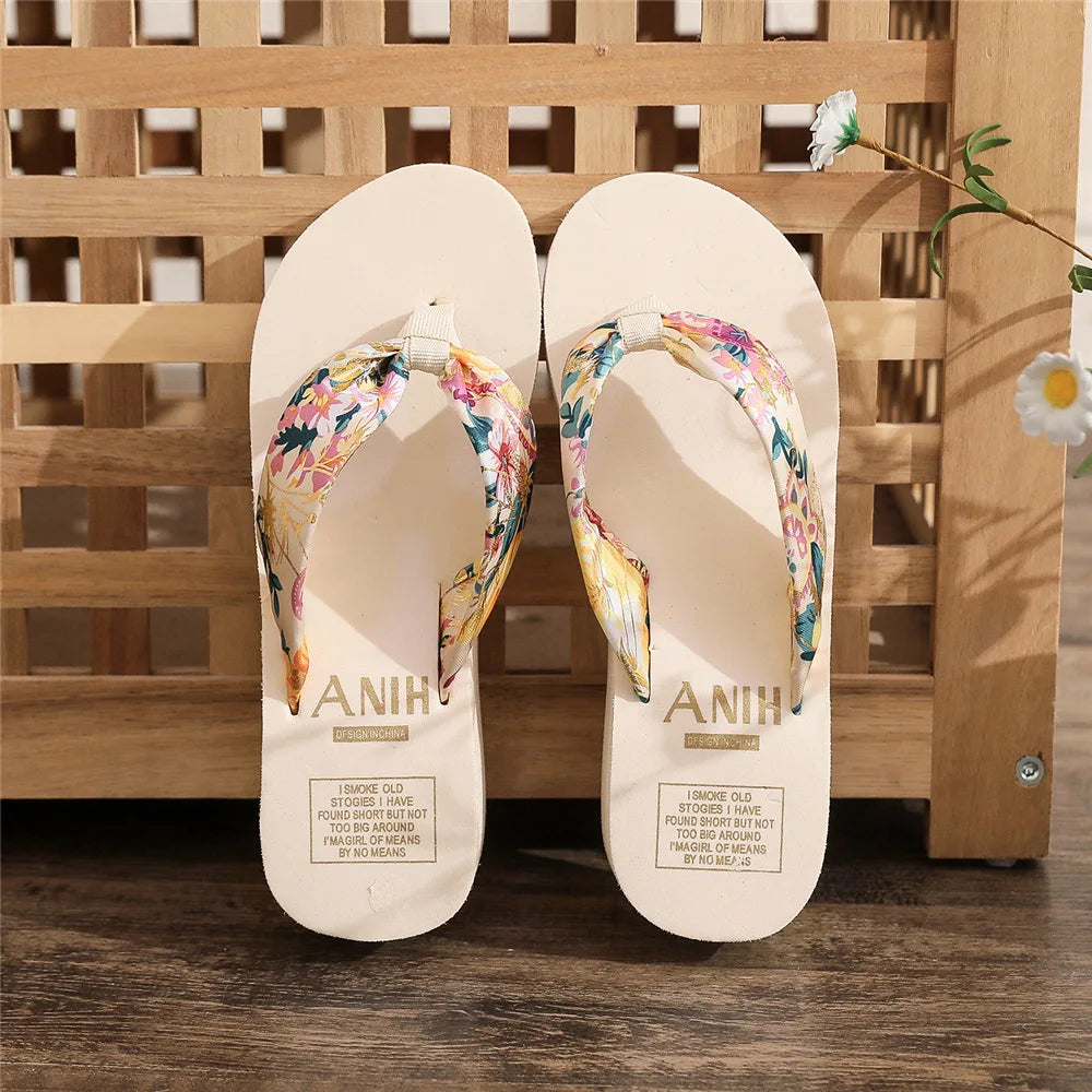 2026 Fashion Women Flip Flops Summer Beach Platform Slippers Casual Outside Wedges Sandals Summer Women Shoes