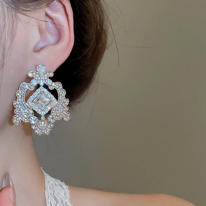 Inlaid Rhinestone Geometric Hollow Pattern Jewelry Sets for Women Elegant Temperament Light Luxury High-end Earring Necklace Set