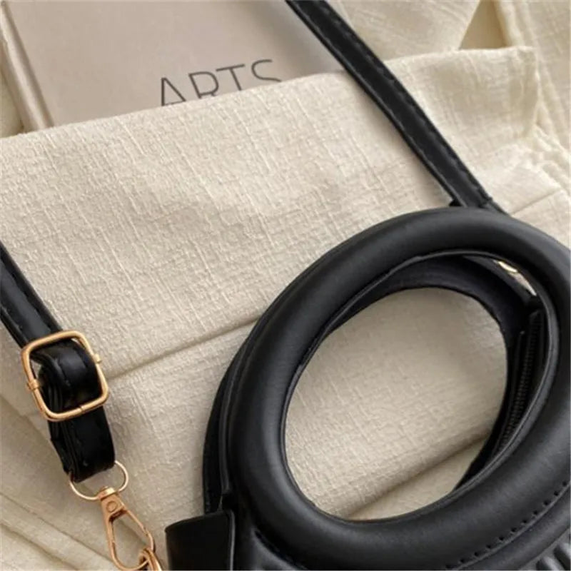 Chic Stripe Design Crossbody Bags for Women Elegant Synthetic Leather Handbag, Purse, Luxury Look Shoulder Bag for Everyday Use