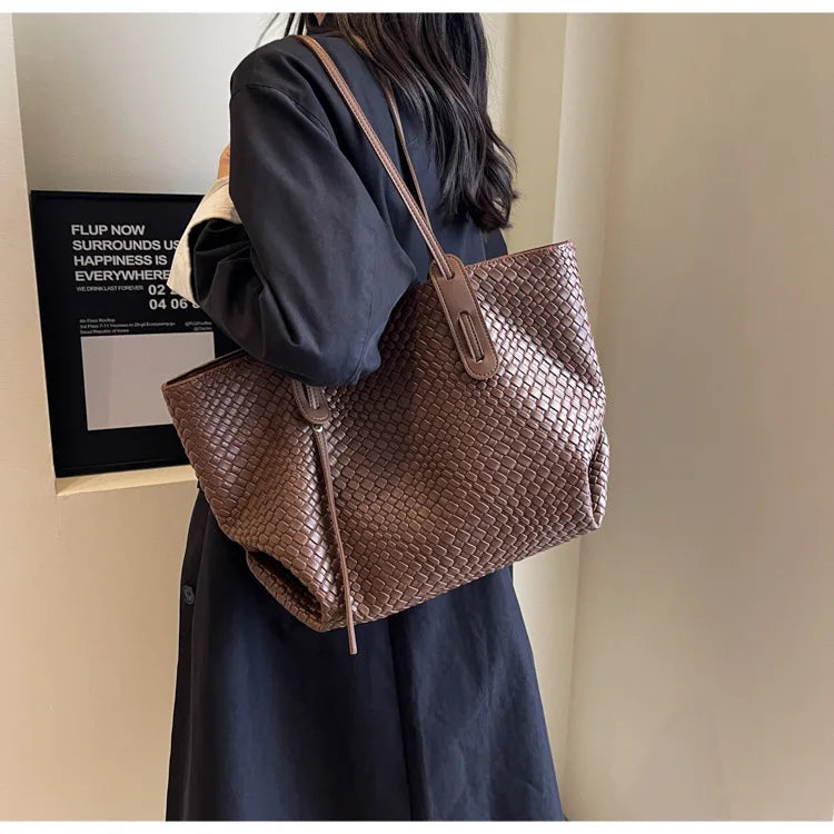 Autumn and Winter Trendy Vintage Rhombic Woven Shoulder Bags Large Capacity Underarm Bag Daily Commuting Bag Casual Handbags