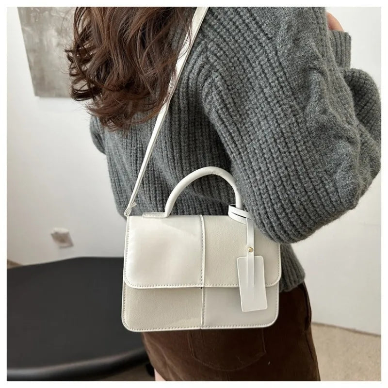 Elegant Women's Handbag Crossbody Shoulder Bag, Snap Closure Tote Bag, Everyday Accessory, Geometric Pattern, Fashion Lovers