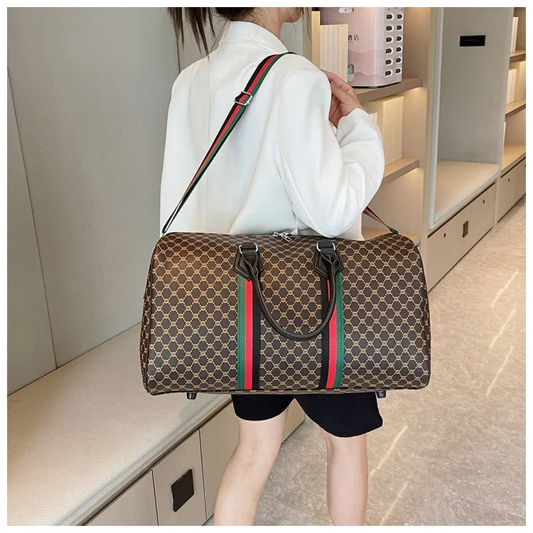 Fashion Popular Women's Travel Bag Trend Brand Casual Shoulder Bag Large Capacity Versatile Gym Bag Designer Luxury Handbag