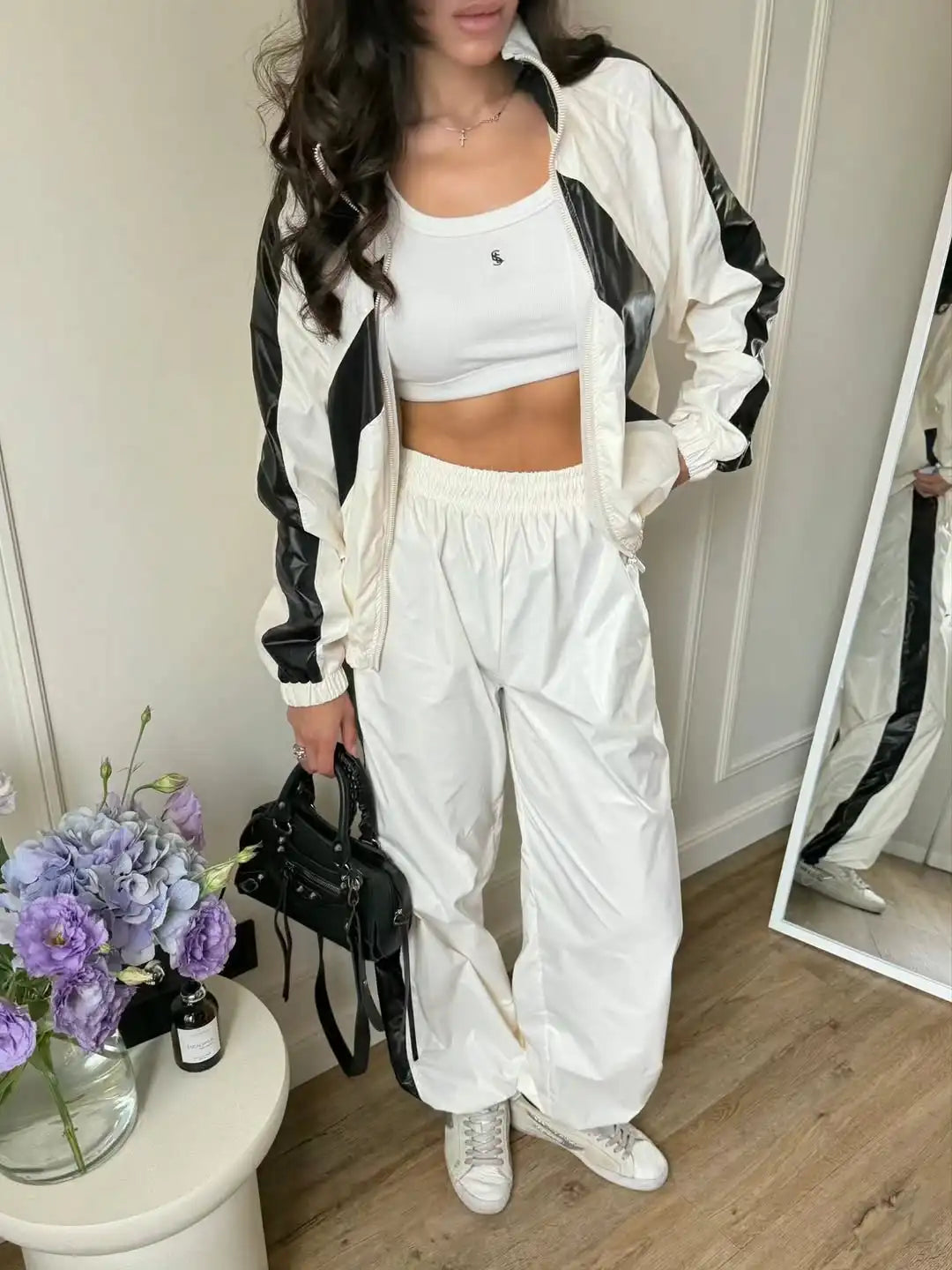 Chevron Stripe Windbreaker Tracksuit Women Casual Zip Cropped Jacket Contrast Trim Shorts Suit Lady Daily Jogging Street Outfit