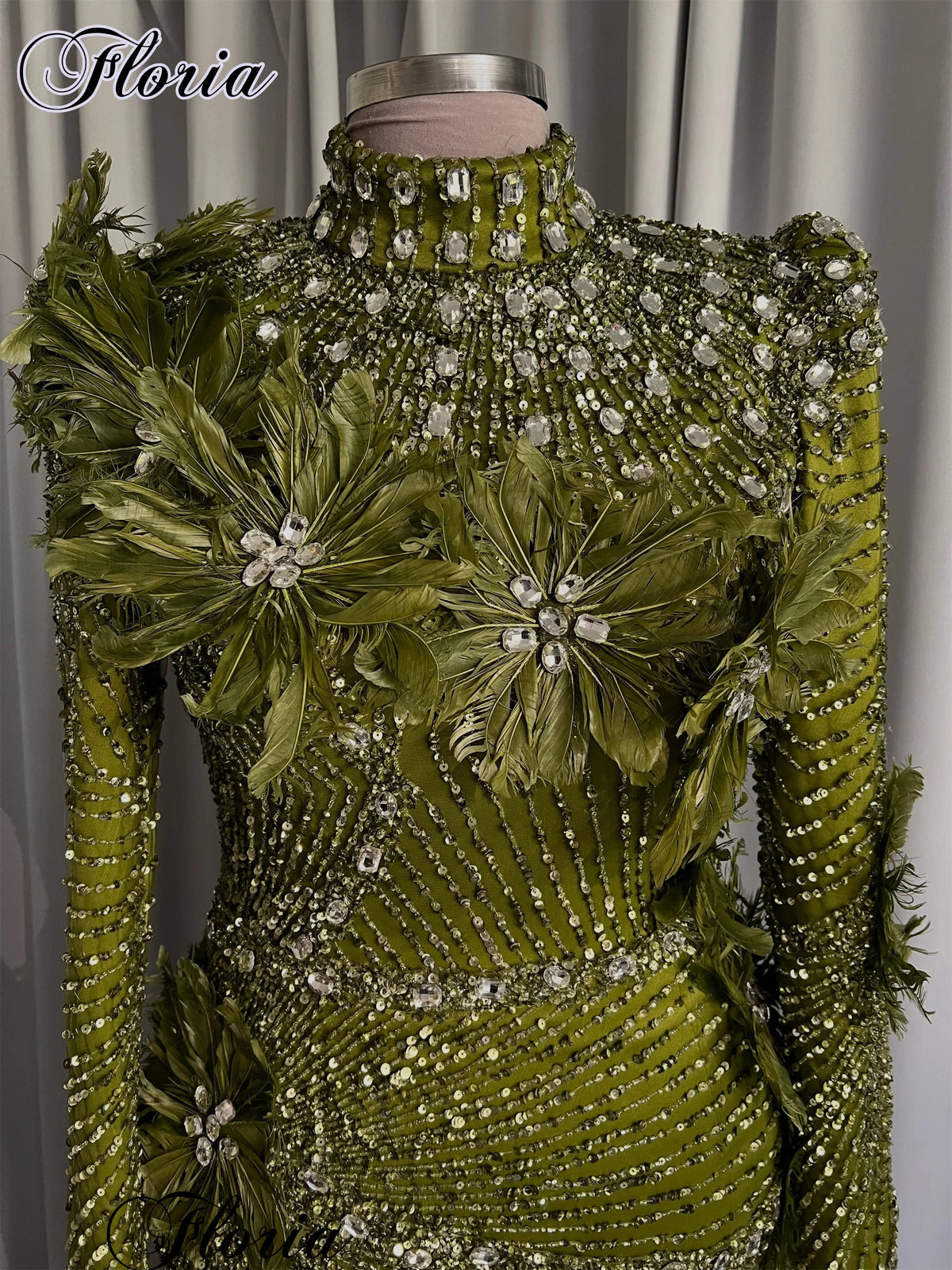 Dubai Muslim Green Evening Dresses Plus Size High Neck Long Sleeves Prom Dresses Formal Occasion Gown Robes De Soirée Customized