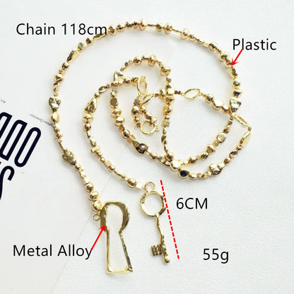 Exggerated Gold-plated Plastic Beads Chain With  Alloy Key Lock Necklace For Women Jewelry Fashion Show Model Waist Accessory