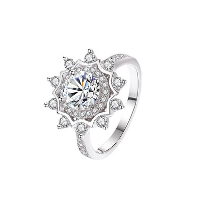 Fashion Luxury Inlay Sunflower Ring for Women, PT950 Platinum Plus 1 Carat Moissanite, upgrade daily fashion collocation.