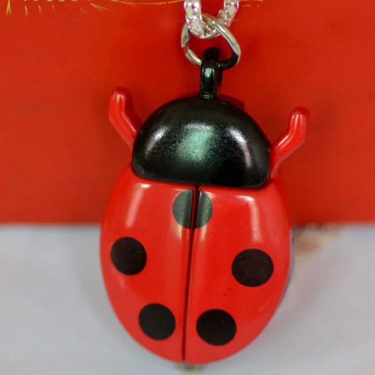 Fashion Small Golden Beetle Pocket Watchs, Cute New Adult Children Ladybug Watch,with Chain Lightweight Necklace Pendant Clock