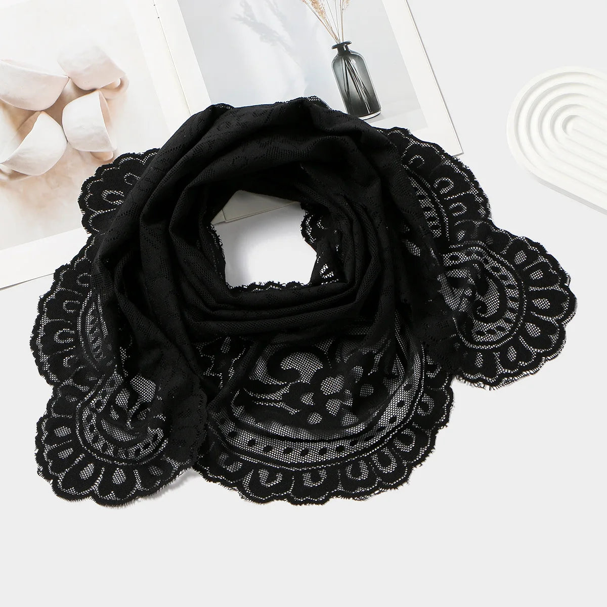 Women'S Lace Triangular Shawl, Breathable Floral Hollow Out Outerwear, French Retro Scarf, Commute Wedding All-Match