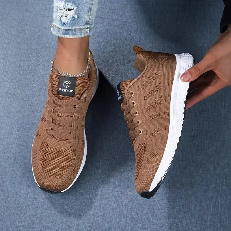 Women's Summer Luxury Brand Breathable Mesh Casual Sports Shoes Trendy Versatile Anti Slip Running Shoes Woman Designer Shoes