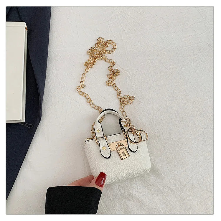 Mini small bag female 2026 new trend Joker leisure one-shoulder diagonal bag small luxury handbag bag