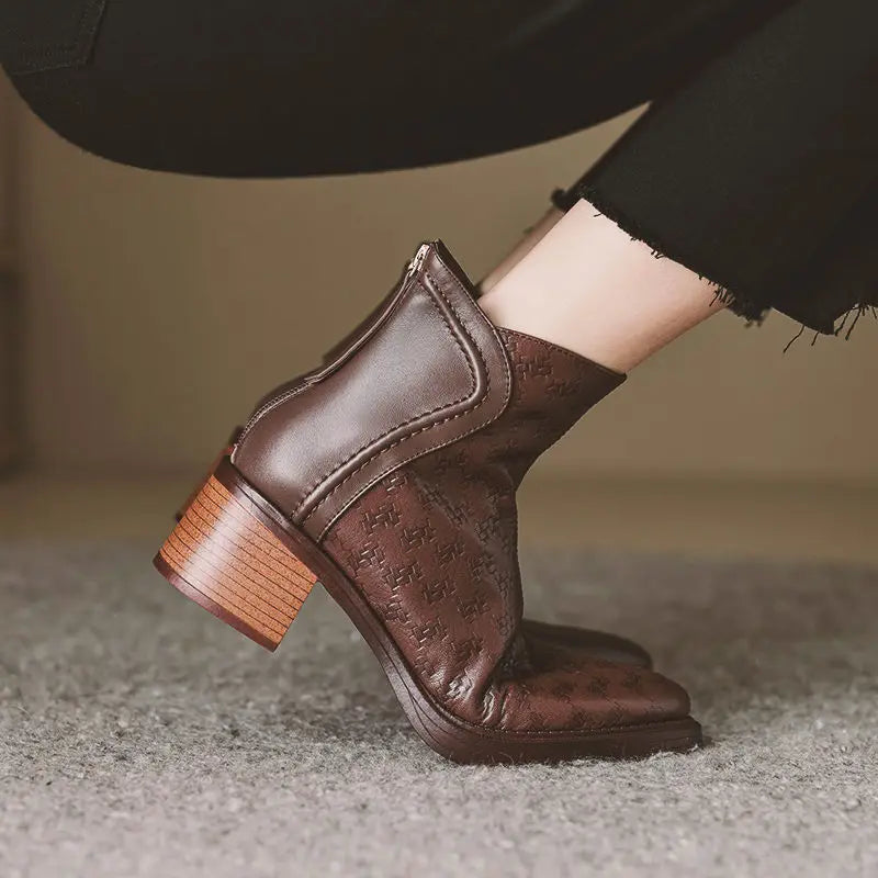 Leather Fleece-Lined Women's Ankle Boots Elegant Luxury Y2k Heeled Female Short Shoes New in Autumn Winter Pointed Toe Booties