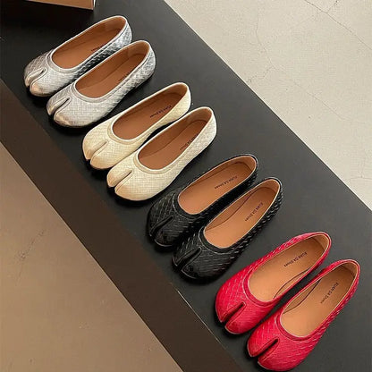 French Retro Split Toe Ballet Flats Women Red Woven Detail Tabi Slip On Shoe Woman Faux Leather Moccasin Daily Work Office Flats