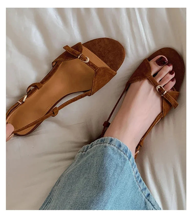 Vintage Line with Flat Sandals Design Sense Open Toe Slippers Casual Holiday Beach Shoes Light Single Shoes  Luxury Sandals