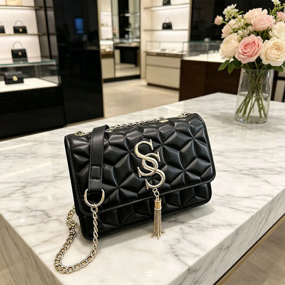 Light Luxury Trend Argyle Quilted Small Square Bag Metal Letter Tassel Flap Crossbody Bags Commuting Fashion Shoulder Bag