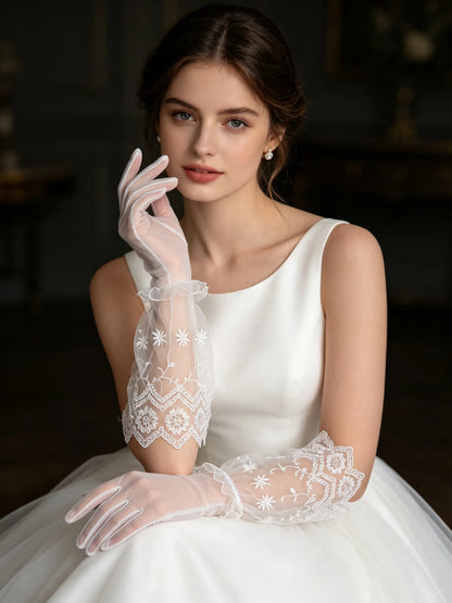 WG235 Ladies Vintage Lace Bridal Gloves White Elegant Photography Evening Wedding Dress Accessories