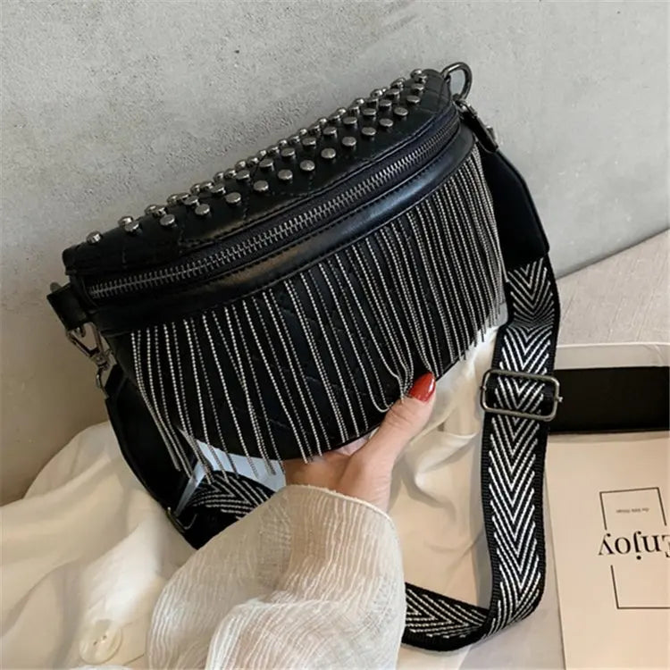 Luxury Designer Cylinder Bag Ladies Fashion Rivet Shoulder Bags Fringed Small Mobile Phone Crossbody Purse Summer Chain Borse