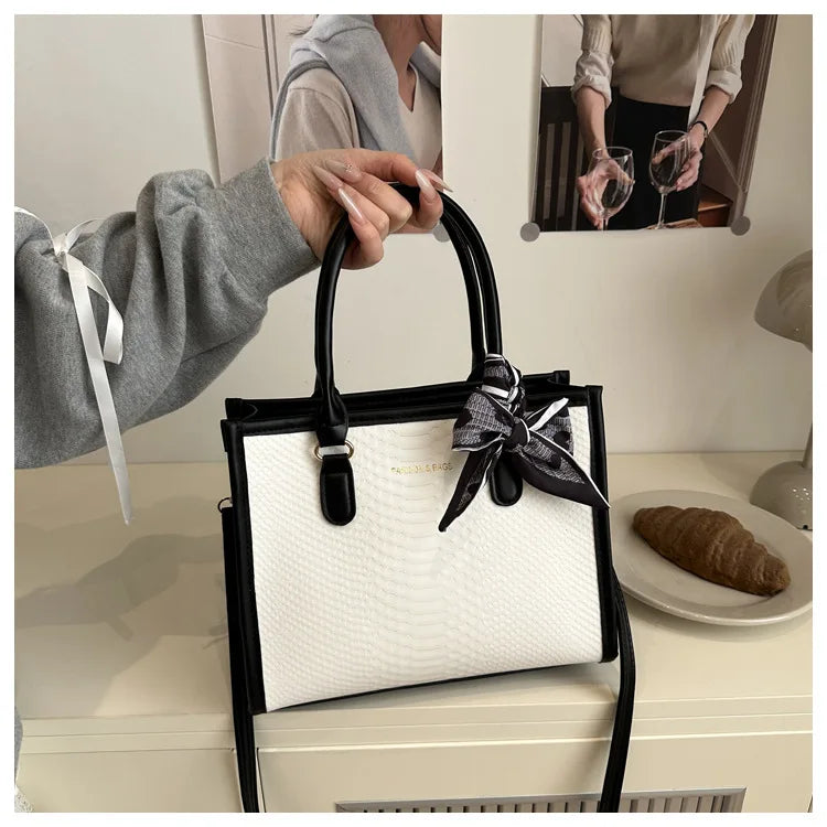 New Women shoulder bag  handbag  for women 2026 Fashion single shoulder bags luxury designer handbag small square bag