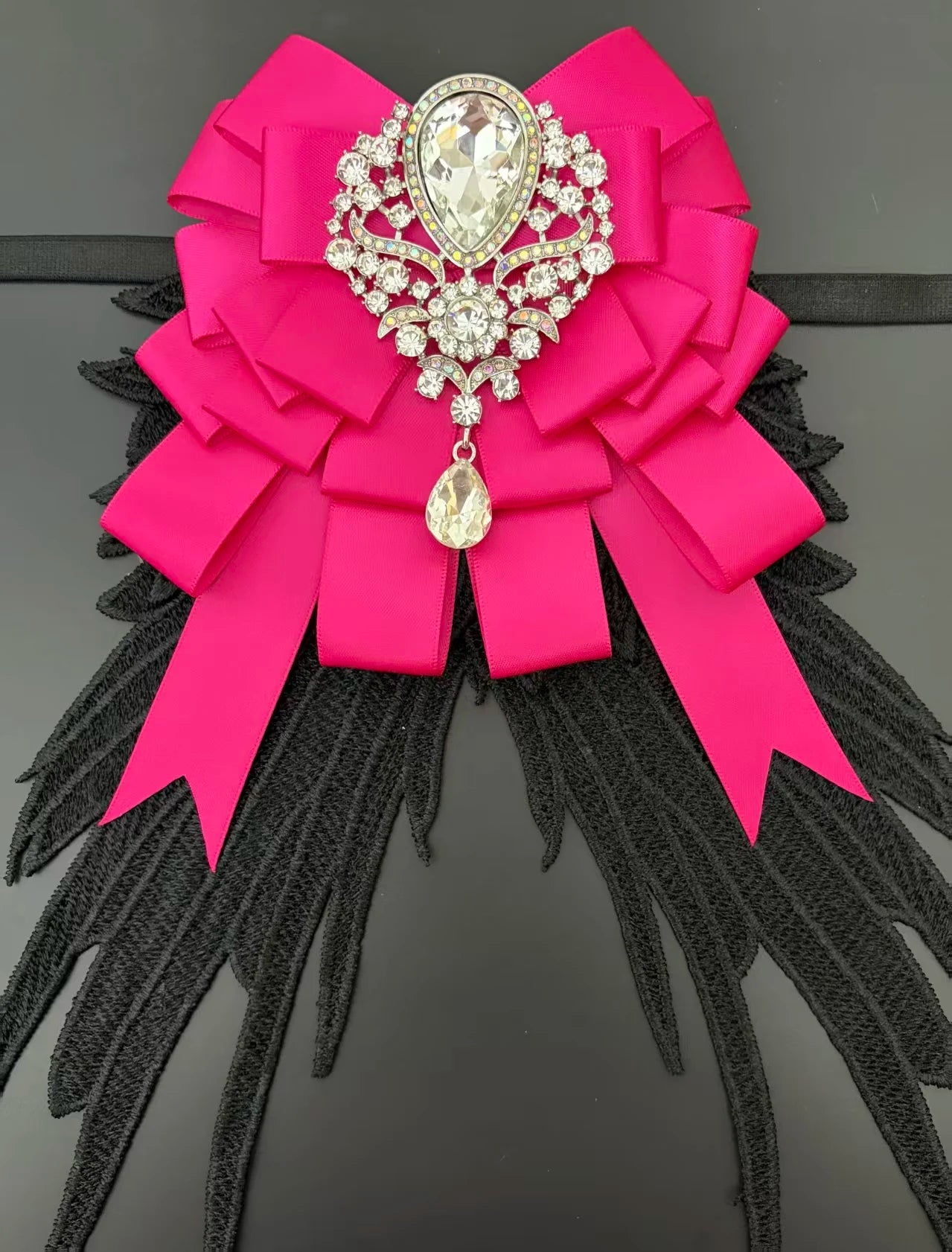 Luxury Rhinestone Mesh Wing Bow Brooch  Elegant Banquets Dress and Wedding Shirts Lapel Flower Bow Tie  Unisex Gift Accessory