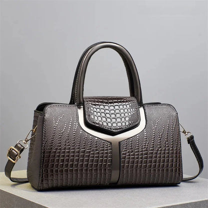 Fashionable Ladies Handbag Soft PU Leather Polyester Lining Zipper Closure Shoulder Bag Essential for Commuting Mothers Day Gift