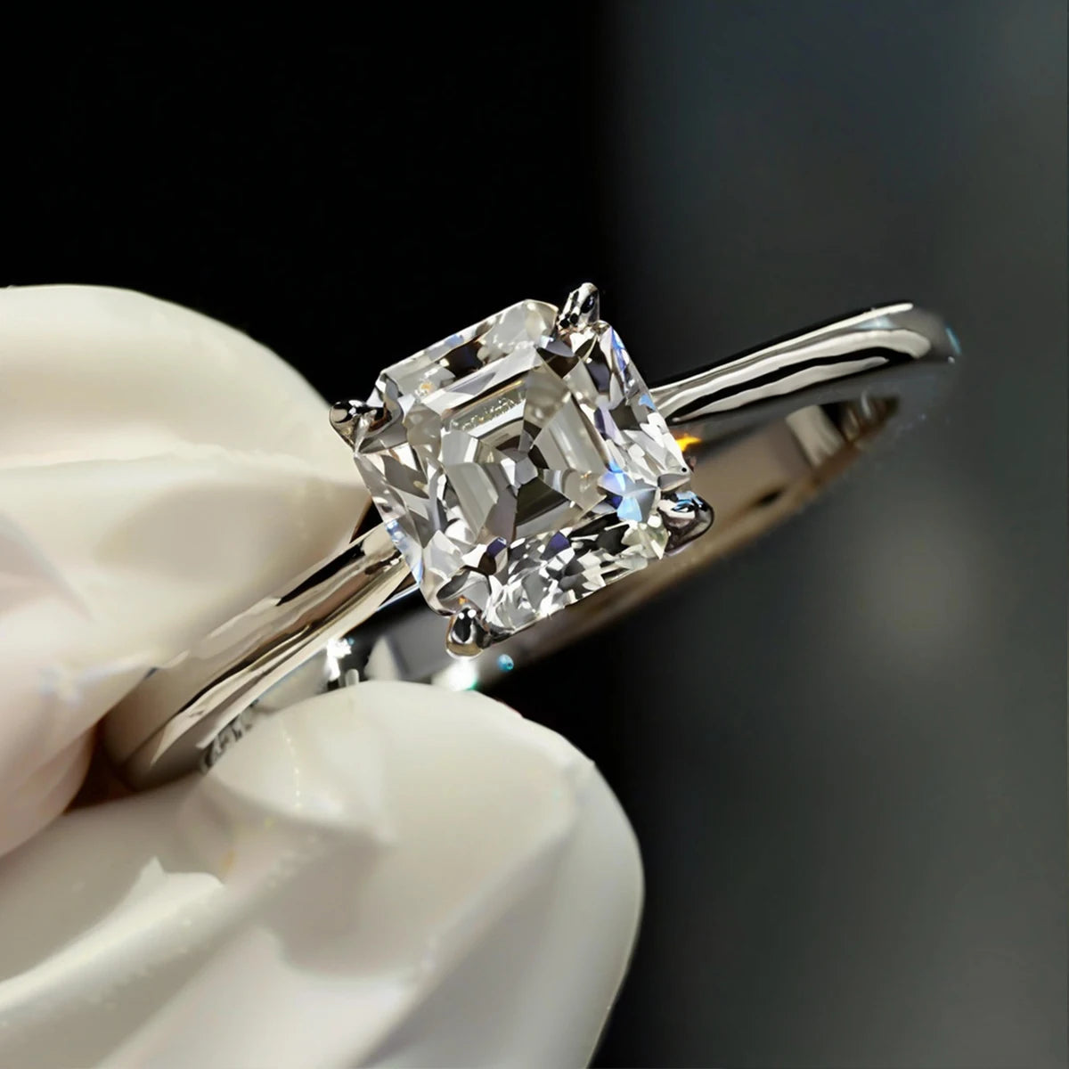 Genuine S925 Sterling Silver 1CT 6mm Asscher Cut Moissanite Sparkling Brilliant Cut Elegant Ring for Women Wedding Engagement An