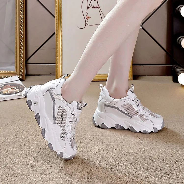 Women With Mesh And Synthetic Leather Upper Lace Up Design Round Toe Non Slip Thick Sole Breathable Casual Sports Shoes Trendy F