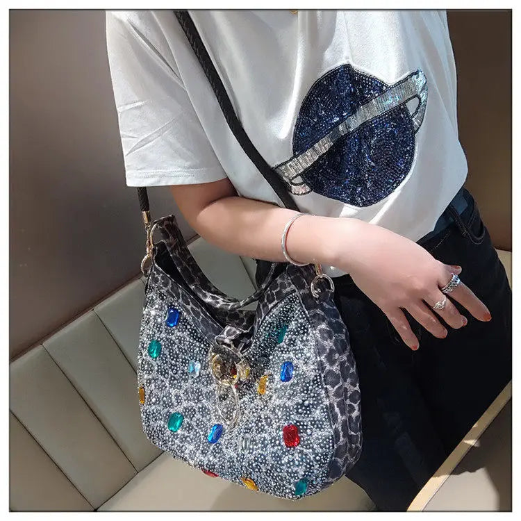 Luxury Genuine Leather Portable Women's Bag Leisure Large Capacity Diamond Tote Bag Shoulder Crossbody Bucket Bags Fashion 2026