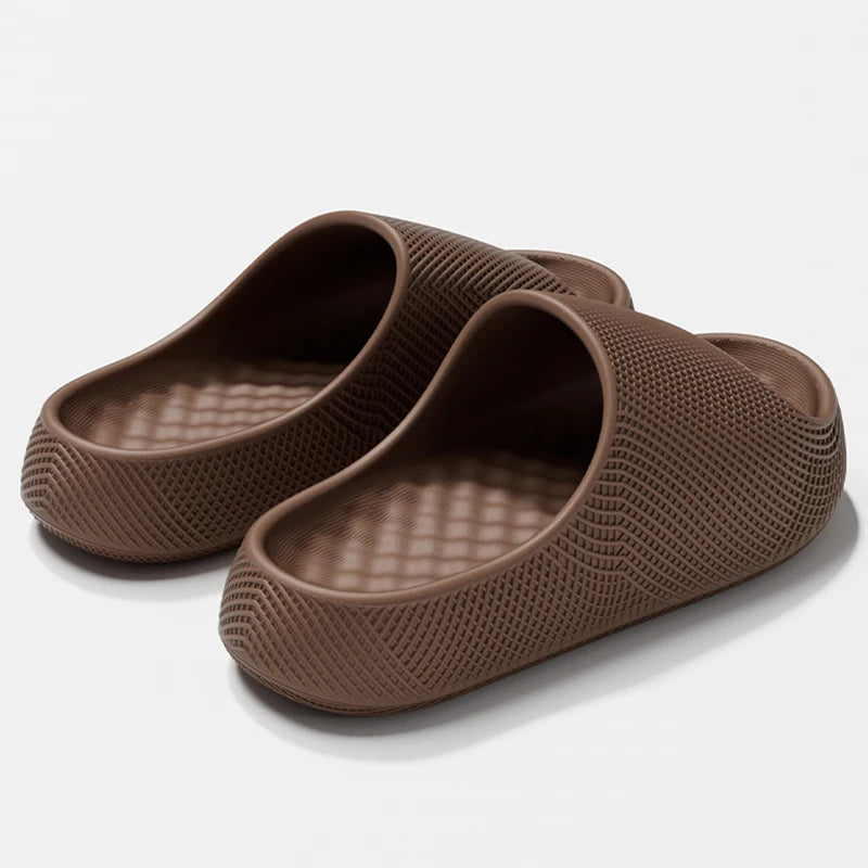 2026 Summer Thick Sole Eva Slippers Women Lightweight Soft Sole Non Slip Beach Sandals Woman Comfortable Platform Cloud Slides