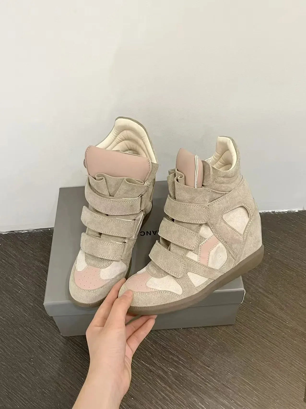 Women's Ankle Boots 2026 New Genuine Leather 8CM Hidden Heel Women Platform Sneakers Fashionable Splice Color Design Women Shoes