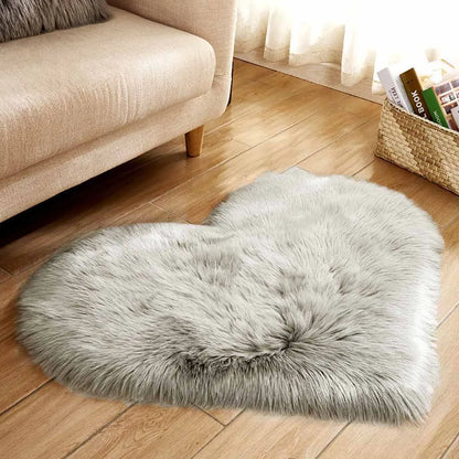 Heart Shaped Faux Fur Rug Bedroom Fluffy Shaggy Area Rugs Sheepskin Fuzzy Rug Carpets Throw Shag Rug Sofa Decor Floor Mat Plush