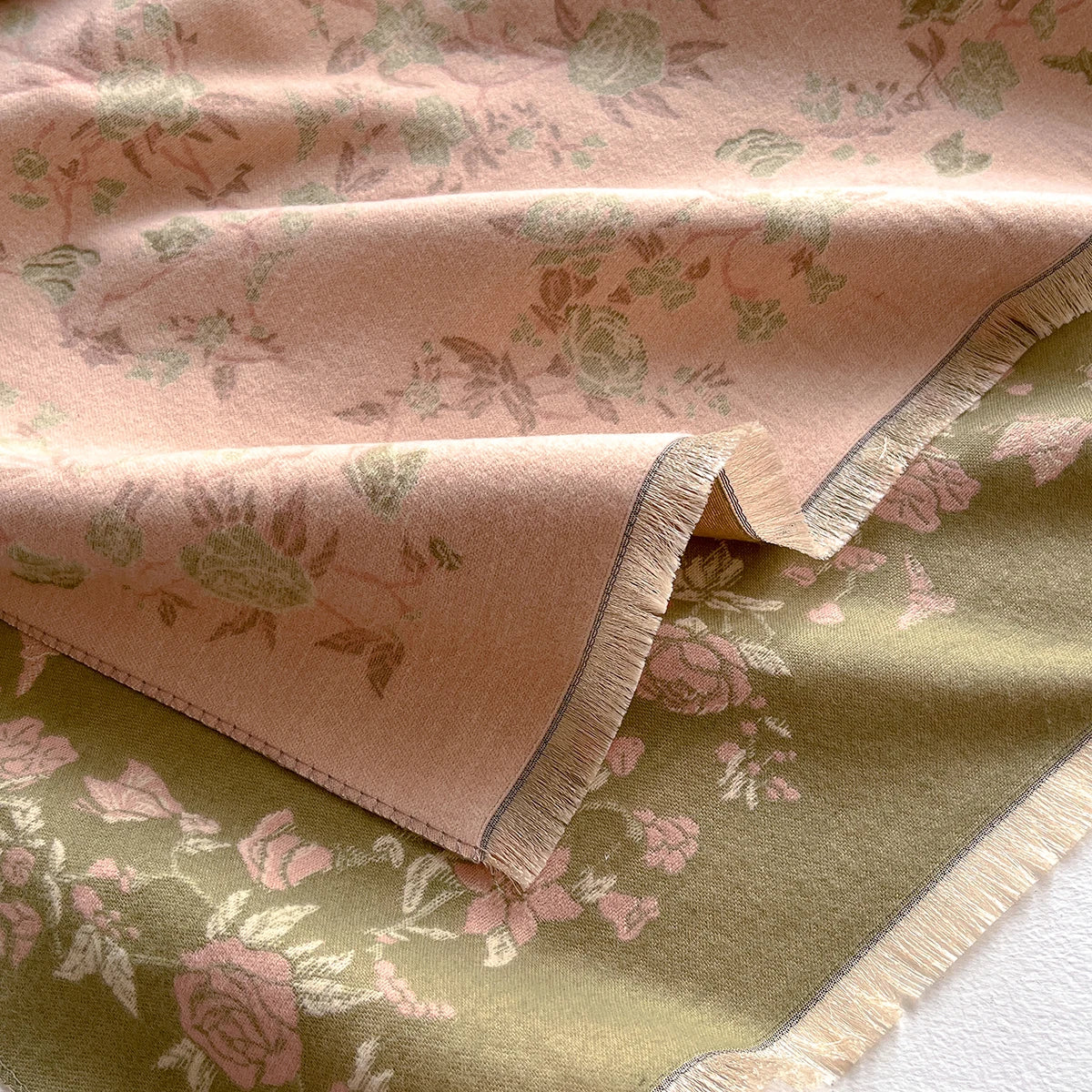 New Luxury Brand Two-Sided Jacquard Scarf pashmina Cashmere Soft Warm Fringe Pashmina Shawl Winter Coldproof Windproof Blanket