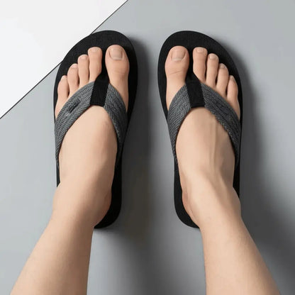 1 Pair Sandal Soft High Elasticity Flip Flops Anti-slip TPR Flat Bottom Slippers Resilience Thickened Beach Flip Flops Summer