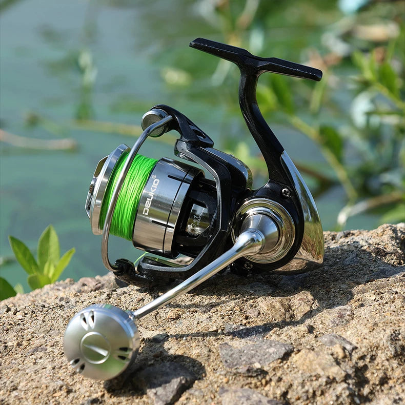 DEUKIO New Arrival Saltwater Fishing Reel Spinning Reels 2000-7000 3+1BB 5.2:1 Max Drag 15KG Water-Proof Reels