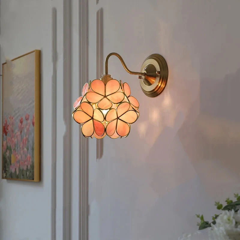 Modern Glass Pendant Lights for Restaurant Cafe Decoration Hanging Lamp Ceiling Chandeliers Nordic Flower Lighting Hotel Decor