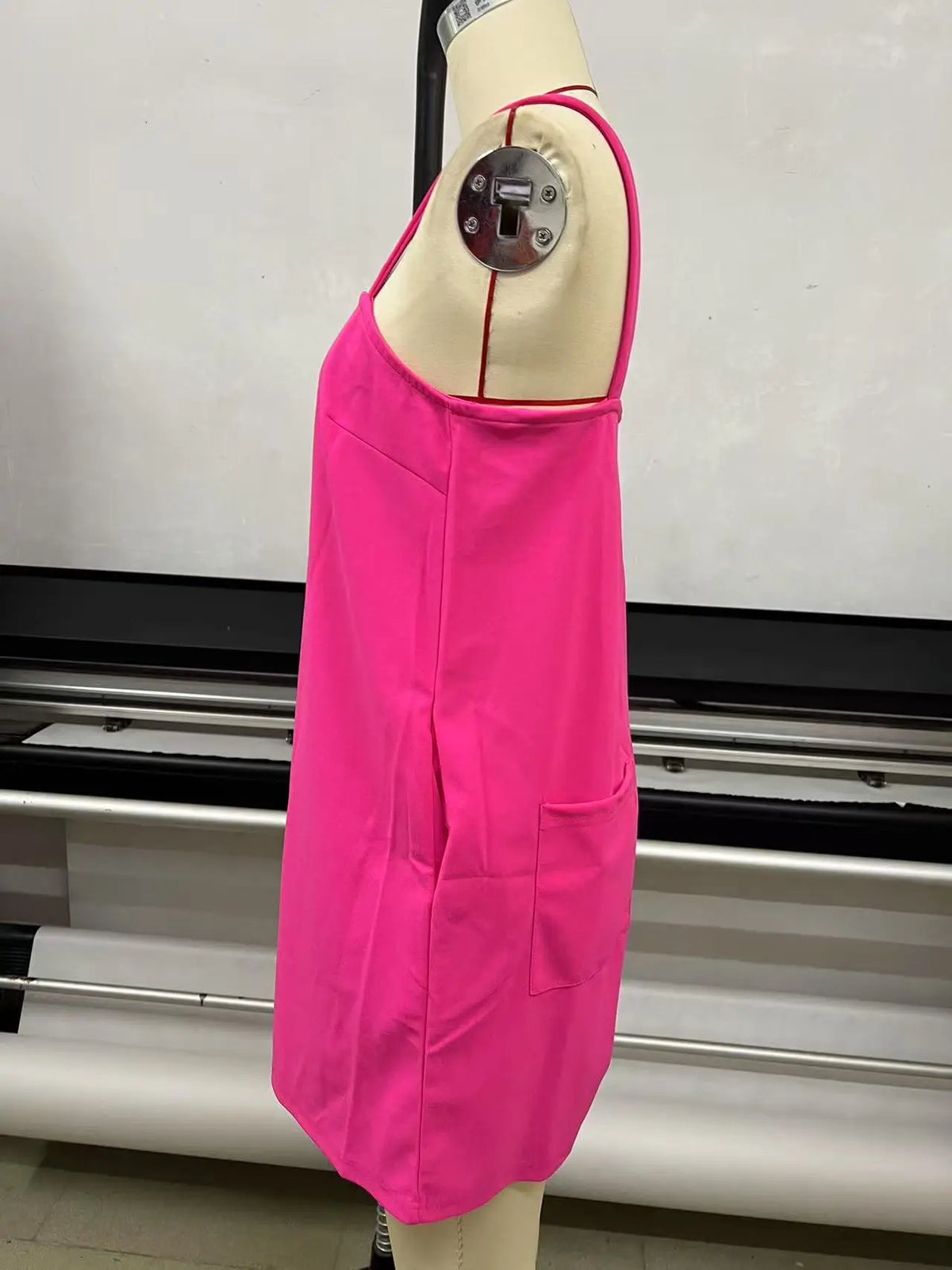 Women Sleeveless Strap Short Romper Heart Neck Pleated Wide Leg Jumpsuit With Pockets Loose Summer Casual Beach Vacation Outfit
